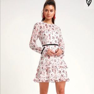 Lulus long sleeve white floral dress